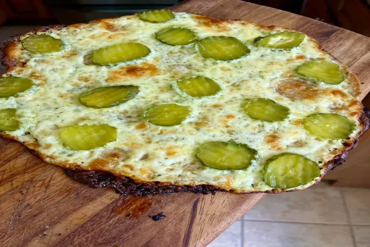 Keto Pickle Cheese Pizza Recipe: A Must-Try for Pizza Lovers!