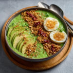 Avocado Ginger Smoothie Bowl